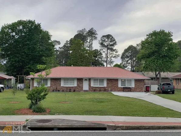 996 Blackshear Hwy, Baxley, GA 31513