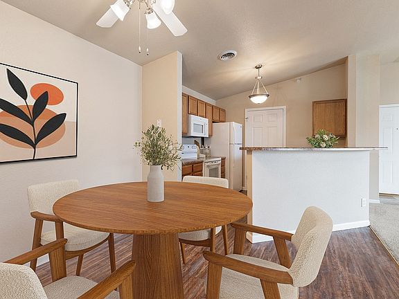 3rd image of 4801 Homestead St #5005-107