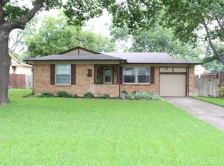 421 Vernet St, Richardson, TX 75080