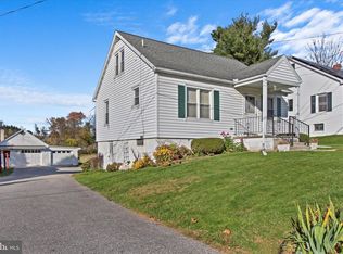 64 S Franklin St, Dallastown, PA 17313