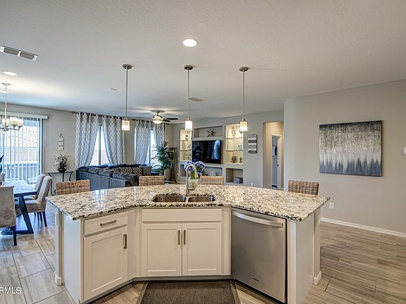 5th image of 25906 W HORSHAM Drive
