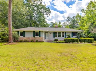 1916 Forest Dr, Camden, SC 29020