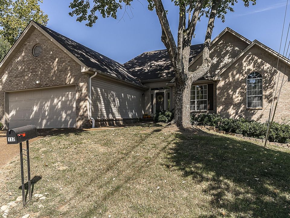 1st image of 117 Peak Hill Cir