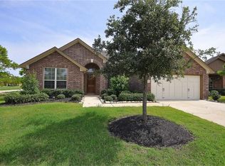 8215 Groveland Hills Dr, Cypress, TX 77433