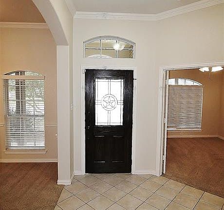 2nd image of 124 Castle Pines Dr