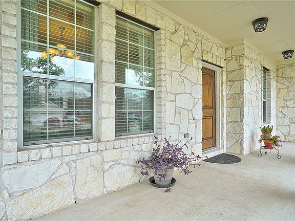 5th image of 100 Trailridge Dr