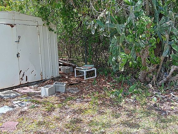 3rd image of 26 Copperhead Dr