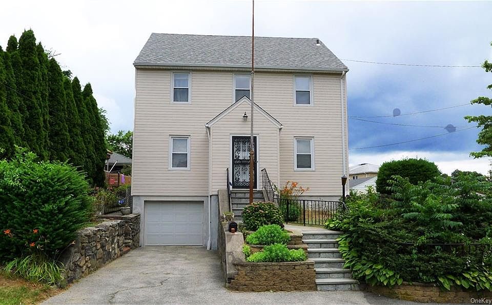 1st image of 50 Windermere Dr