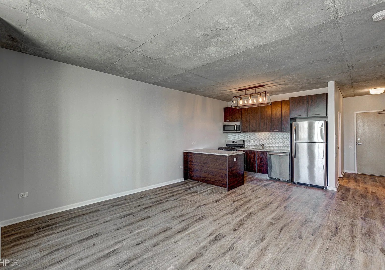 1 bed, 700 sqft, $2,800 — Photo 4