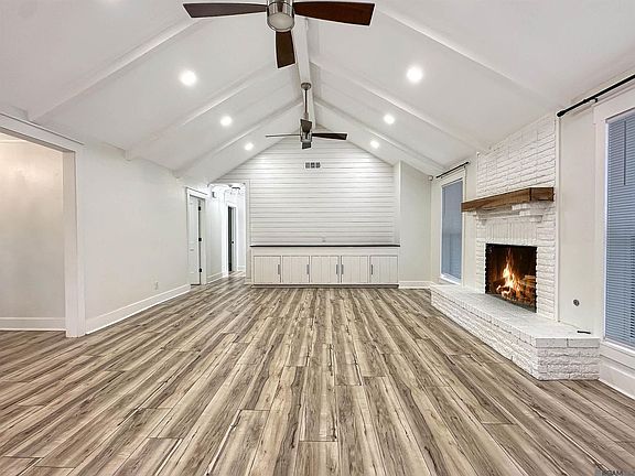 3rd image of 7323 Sheffield Ct