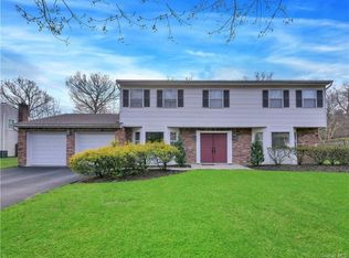 10 S Cranford Rd, Bardonia, NY 10954