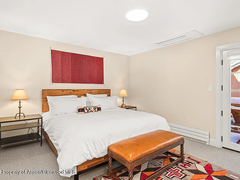 631 S Galena St #11 — Photo 7