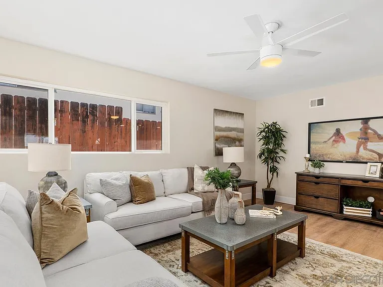 5051 Lenore Dr — Photo 10