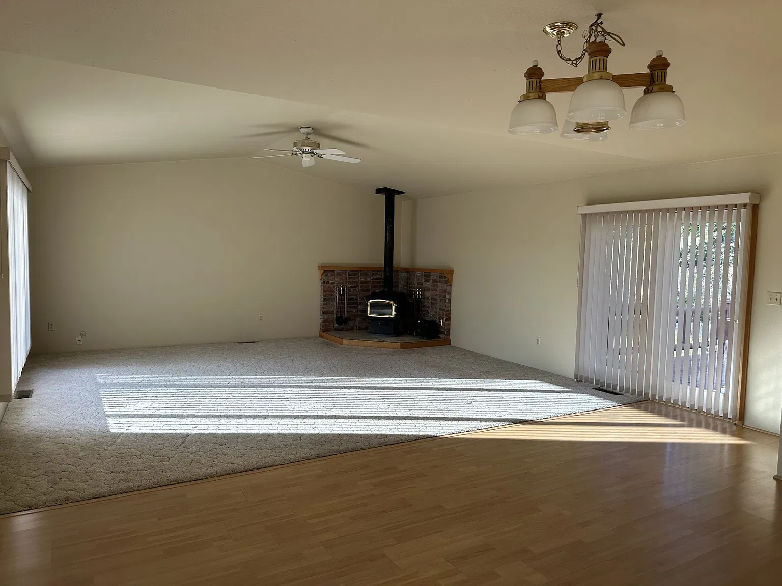 3 bed, 2000 sqft, $2,800 — Photo 4