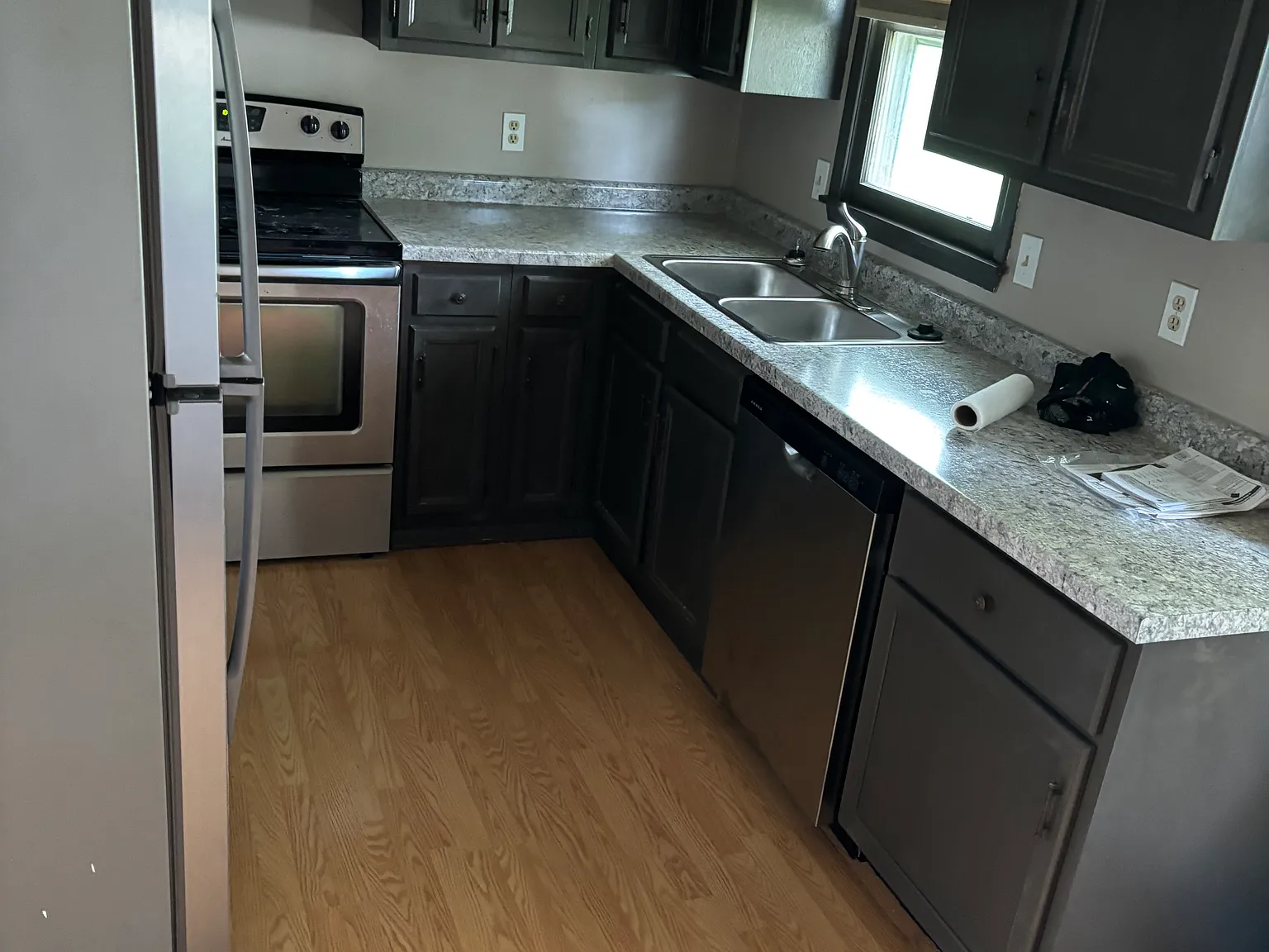 2 bed, 1600 sqft, $1,350 — Photo 3