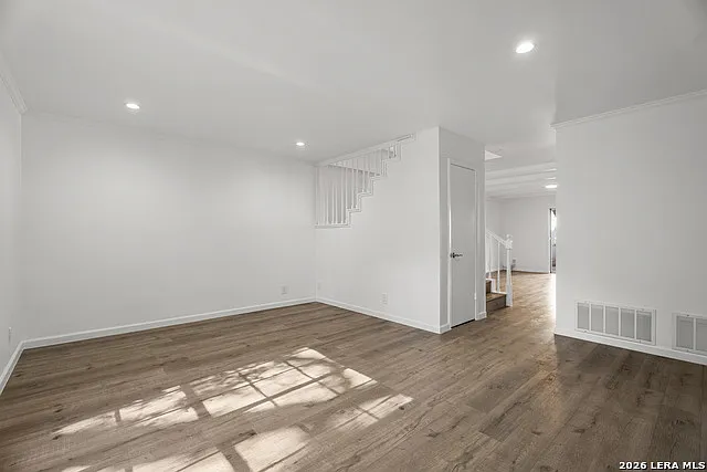 3408 Northmoor St #25 — Photo 6