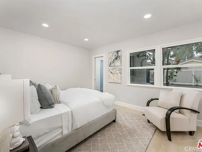 5628 Ponce Ave — Photo 23