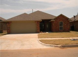 3216 Tenkiller Ct, Yukon, OK 73099