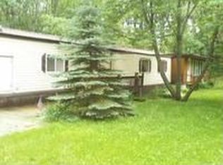 7096 Wine Dr, South Branch, MI 48761