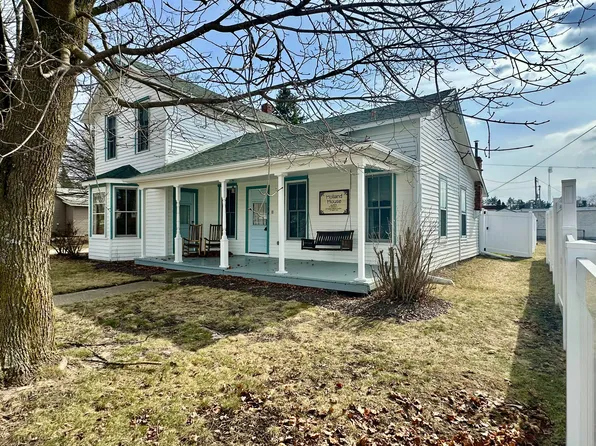 104 S 5th St, Roscommon, MI 48653