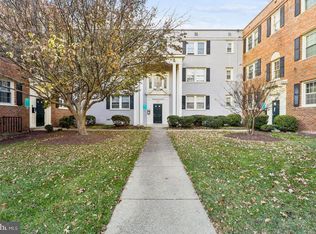 Hillcrest, Washington, DC 20020