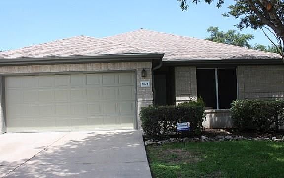 2nd image of 8104 Hawick Dr