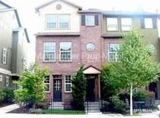 6039 NE Alder St, Hillsboro, OR 97124