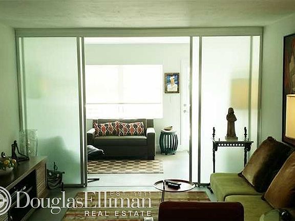 3rd image of 730 Pennsylvania Ave APT 612