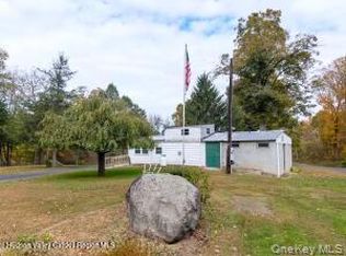11 Miller Lane, New Paltz, NY 12561