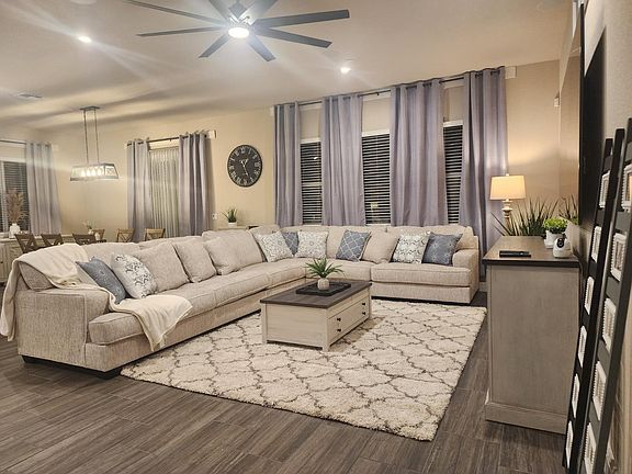 3rd image of 1820 Van Ruiten Dr