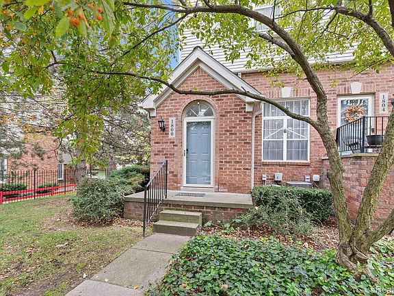 2nd image of 1800 Campau Farms Cir
