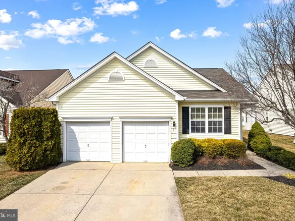 3 Fairfield Dr, Westampton, NJ 08060