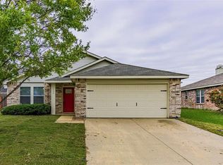 1004 Dunkirk Ln, Arlington, TX 76017