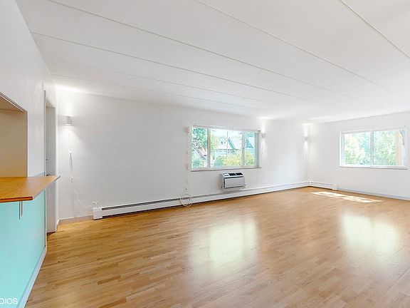 5th image of 224 N Kenilworth Ave APT 2D