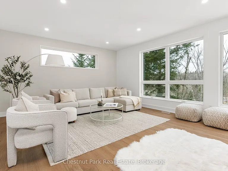 25 Deerhurst Highlands Dr — Photo 14