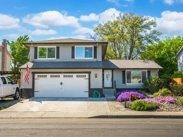 191 Bel Air Drive, Vacaville, CA 95687