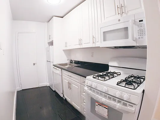 Rented by Urban Real Estate Inc | media 12