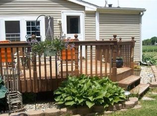 3140 W Sterling Rd, Jonesville, MI 49250