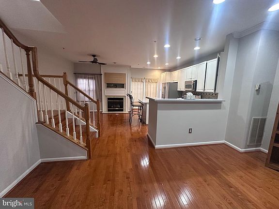 4th image of 6493 Powatan Knoll Ct