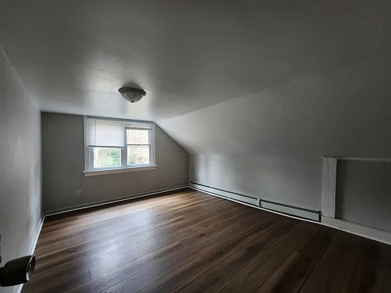 300 W Elm St #300 — Photo 20