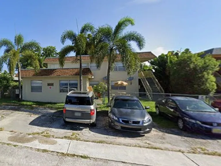 622 NE 14th Ave Ft. Lauderdale, FL 33304 — Photo 3