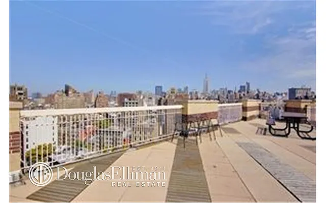 Rented by Douglas Elliman | media 22