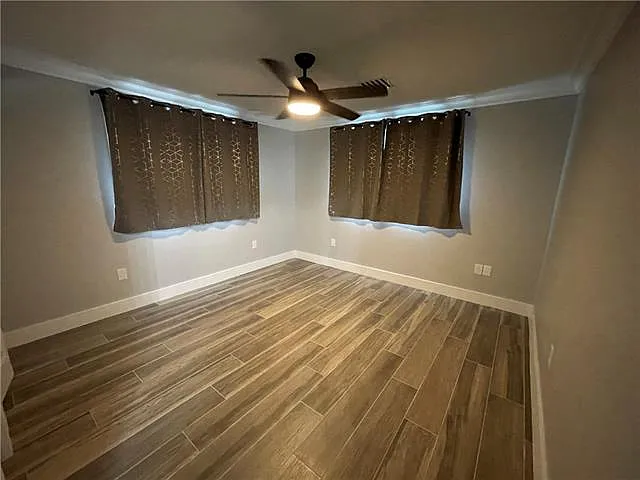 1821 Manson Ave — Photo 31