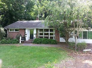 1508 Sharon Rd, Winston Salem, NC 27103