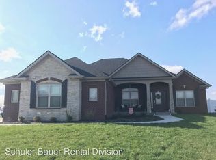 2901 Coldstream Dr, Jeffersonville, IN 47130
