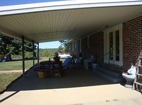 5th image of 7961 Briarway Ct