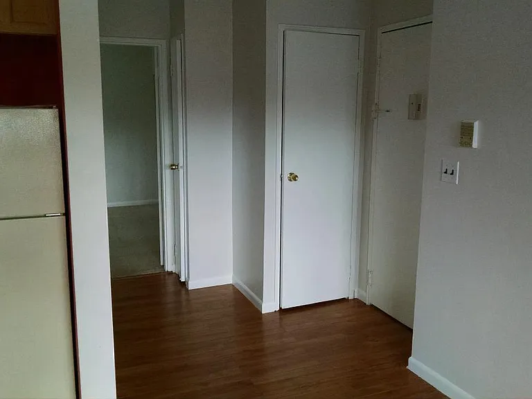 50 Elm St #4A — Photo 6