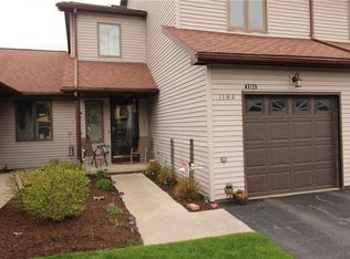 1184 Ridge Crest Dr, Victor, NY 14564