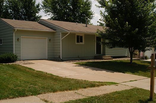 Affordable Ranch in Desirable Neighborhood