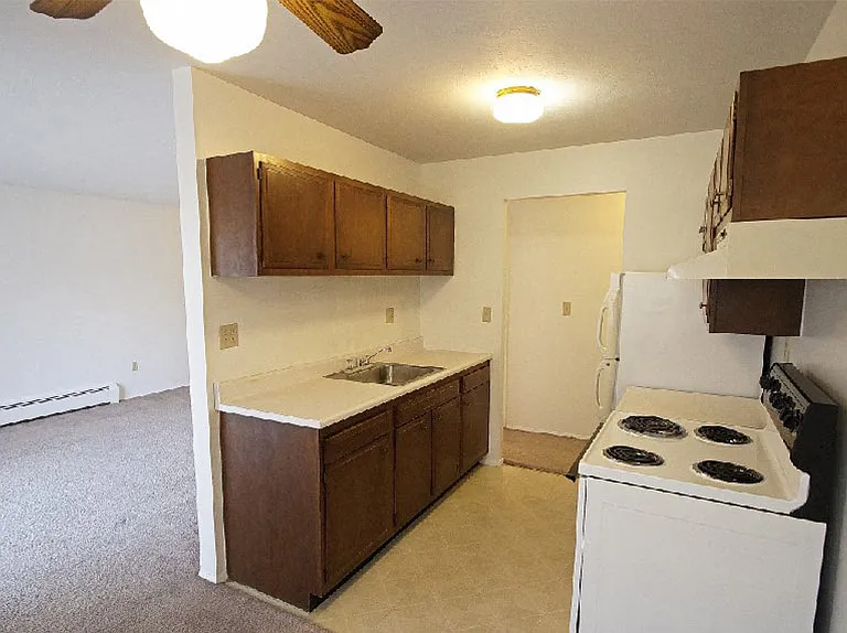 Westwood Apartments - SP Lafayette LLC — Photo 46